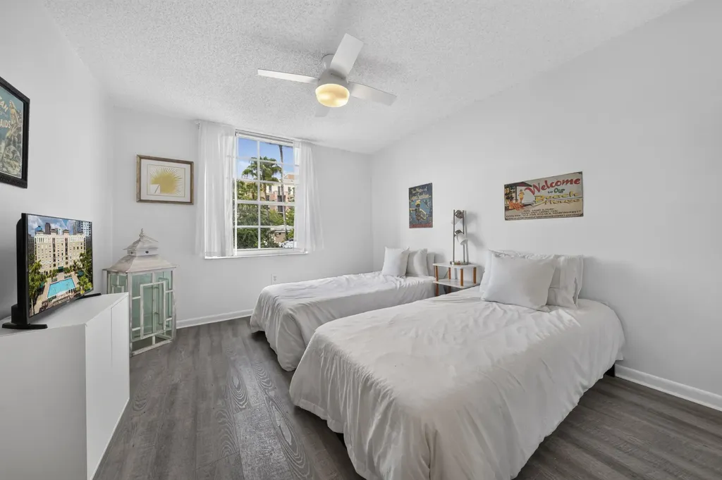 520 SE 5th Avenue Fort Lauderdale FL 33301