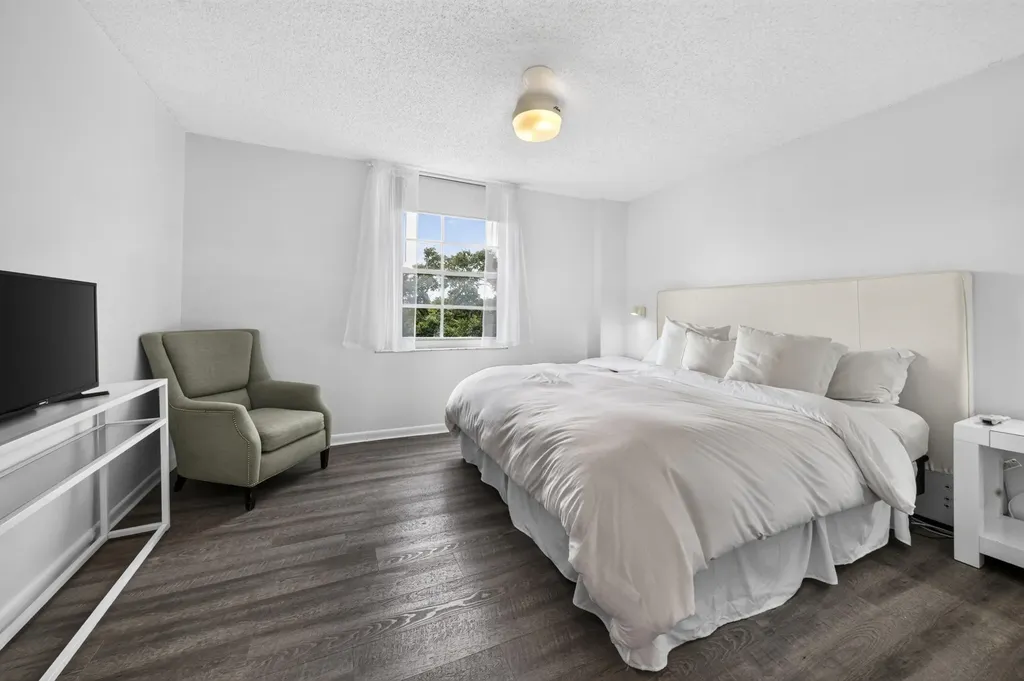 520 SE 5th Avenue Fort Lauderdale FL 33301