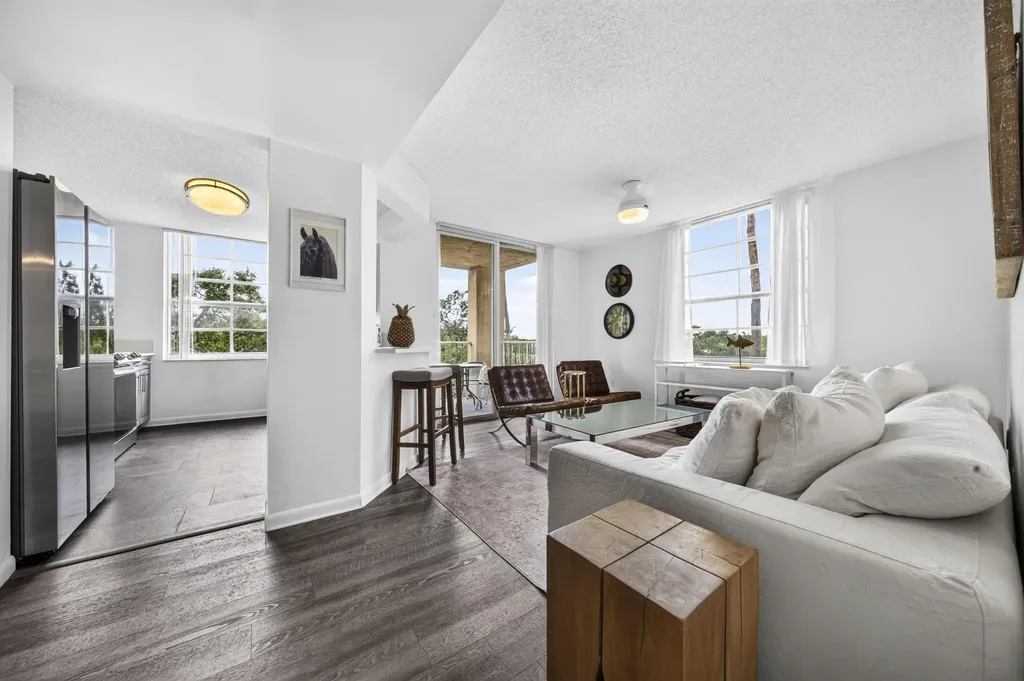 520 SE 5th Avenue Fort Lauderdale FL 33301