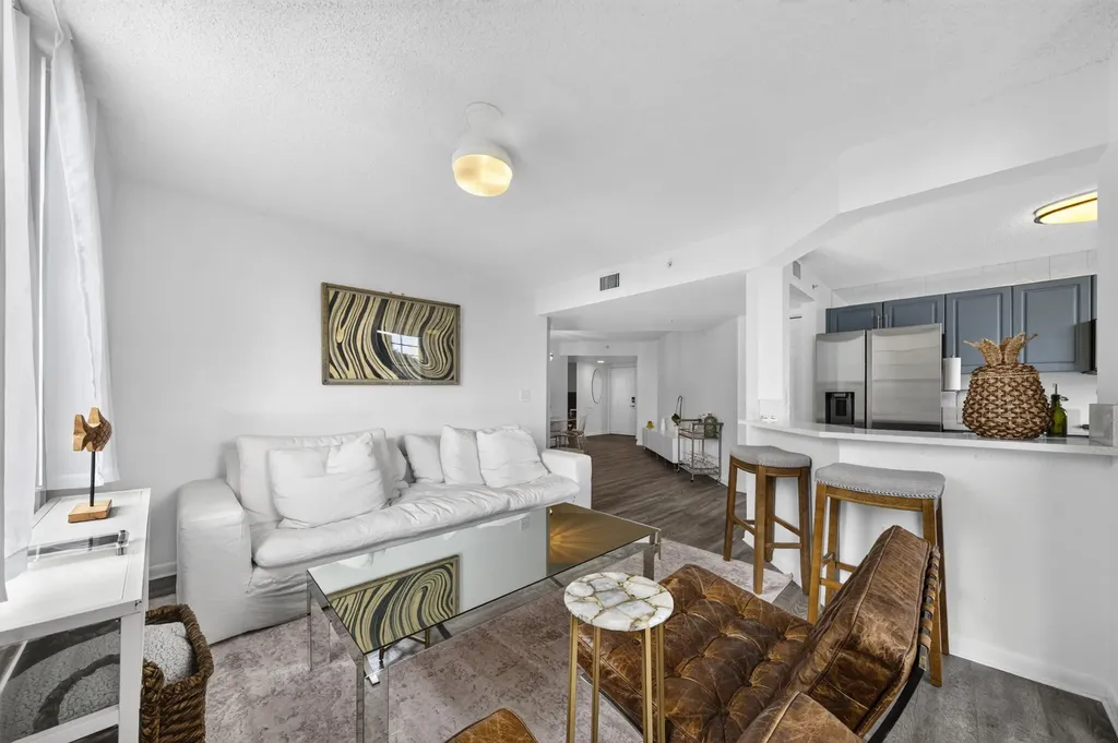 520 SE 5th Avenue Fort Lauderdale FL 33301