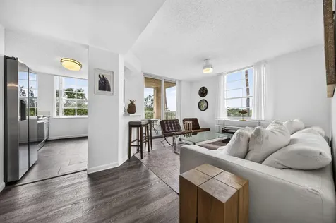 520 SE 5th Avenue Fort Lauderdale FL 33301