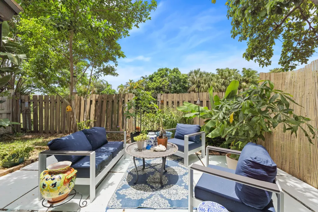 5137 Thyme Drive Palm Beach Gardens FL 33418