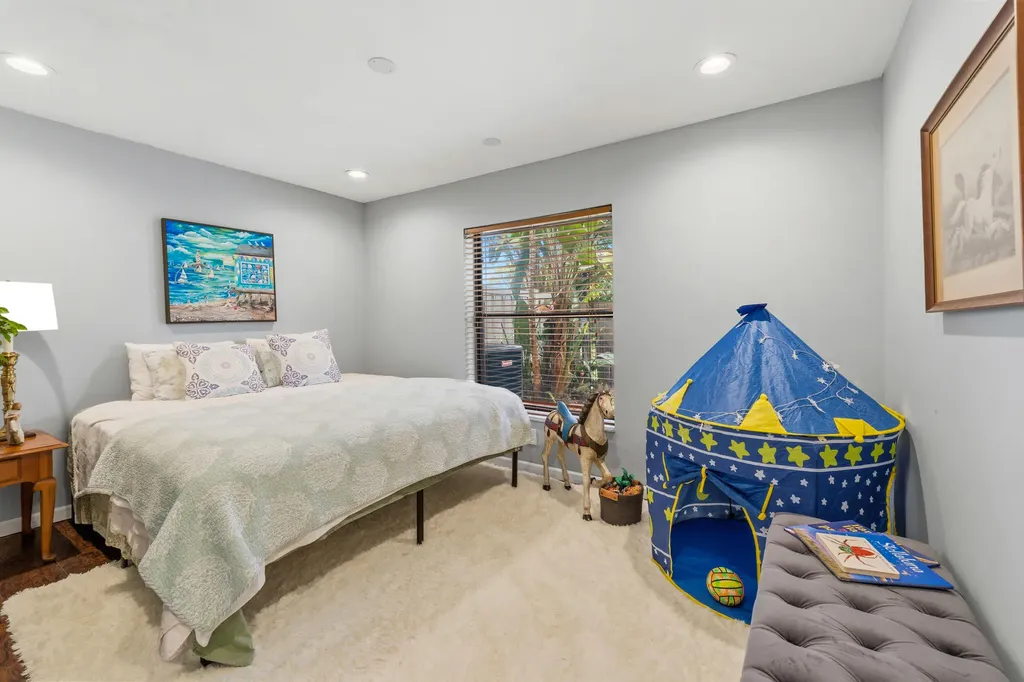 5137 Thyme Drive Palm Beach Gardens FL 33418