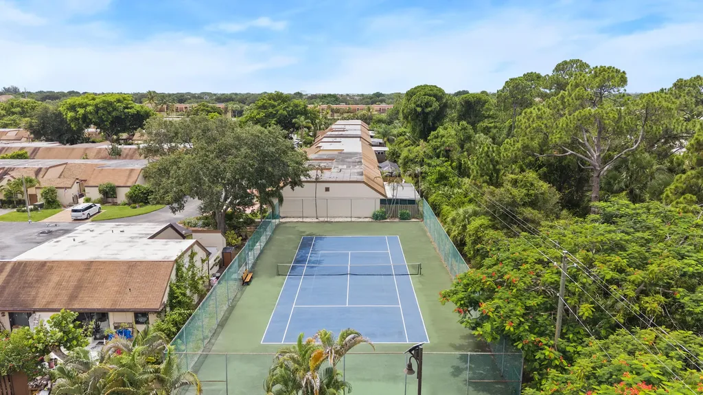 5137 Thyme Drive Palm Beach Gardens FL 33418