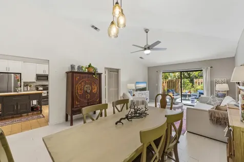 5137 Thyme Drive Palm Beach Gardens FL 33418