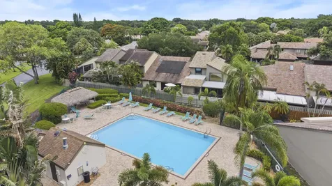 5137 Thyme Drive Palm Beach Gardens FL 33418
