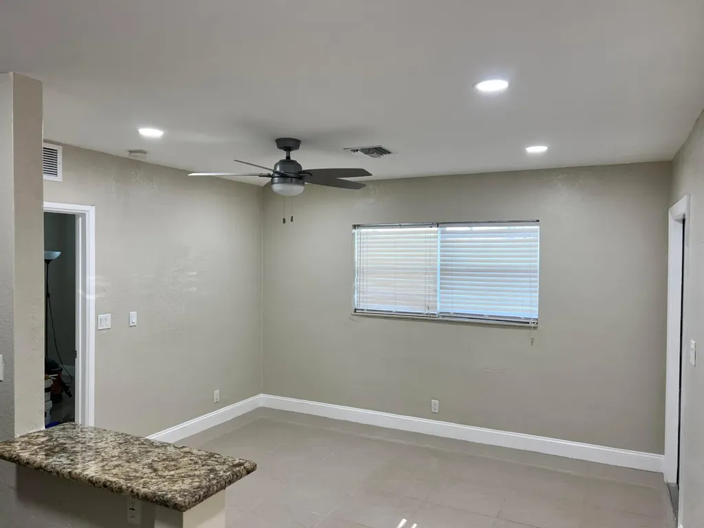 1105 NE 15th Street Fort Lauderdale FL 33304
