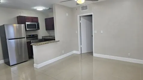 1105 NE 15th Street Fort Lauderdale FL 33304