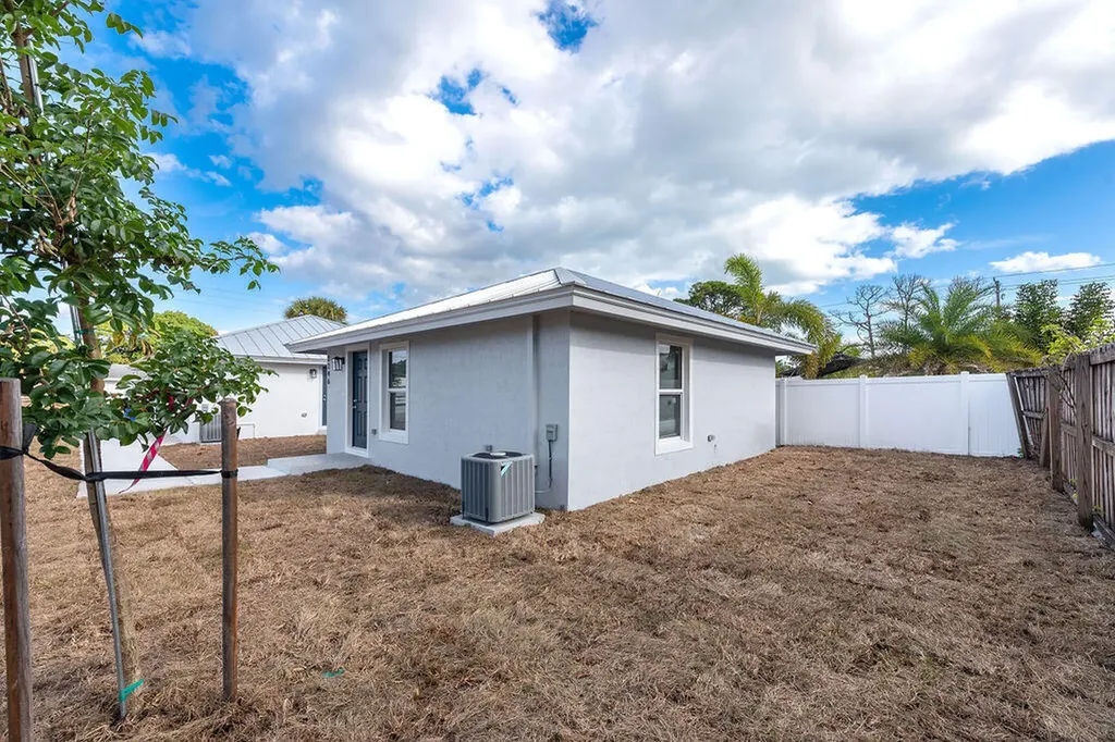 4959 SE Primrose Way Stuart FL 34997