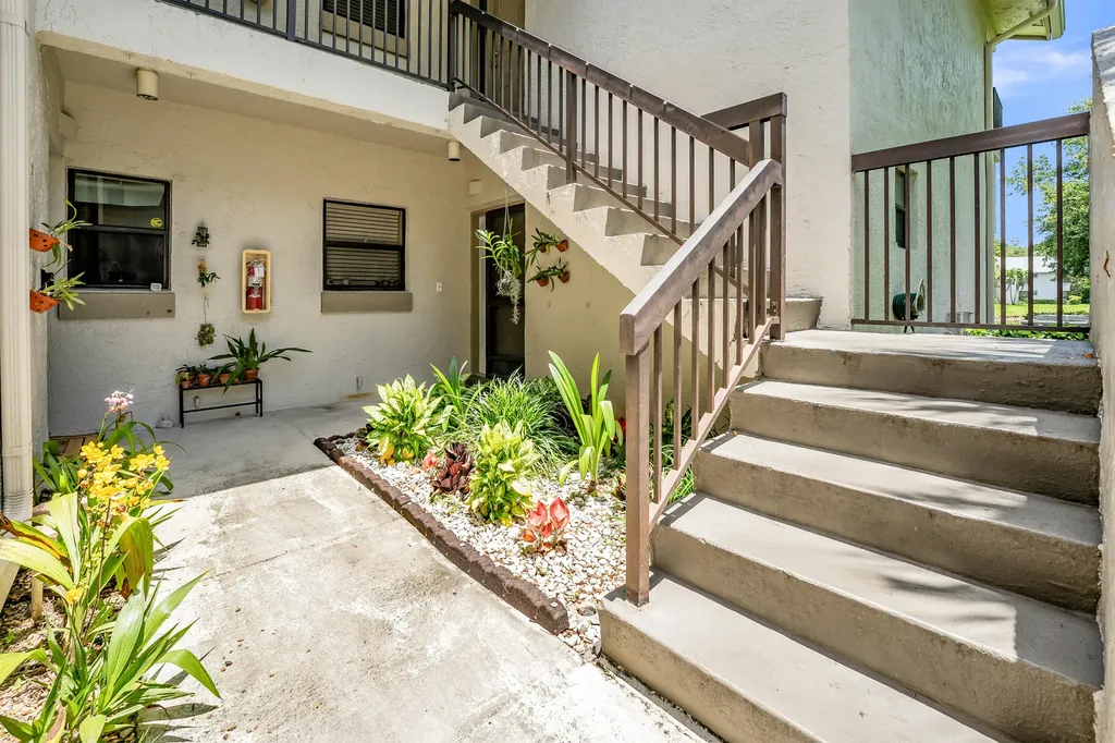 3729 NW 35th Street Coconut Creek FL 33066