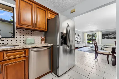 3729 NW 35th Street Coconut Creek FL 33066