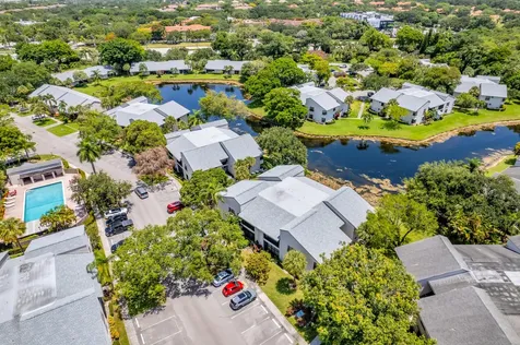 3729 NW 35th Street Coconut Creek FL 33066