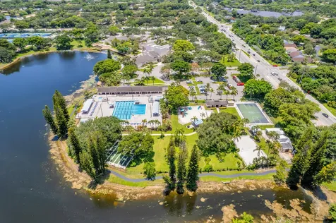 3729 NW 35th Street Coconut Creek FL 33066