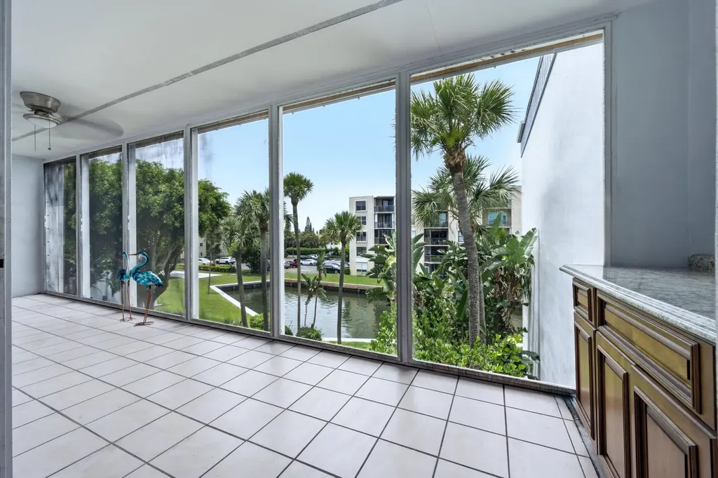 200 Waterway Drive S Lantana FL 33462