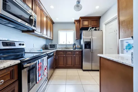 200 Waterway Drive S Lantana FL 33462