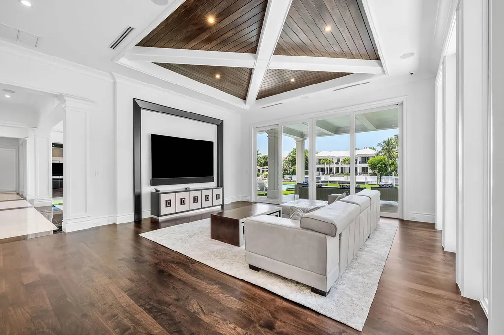 215 W Key Palm Road Boca Raton FL 33432