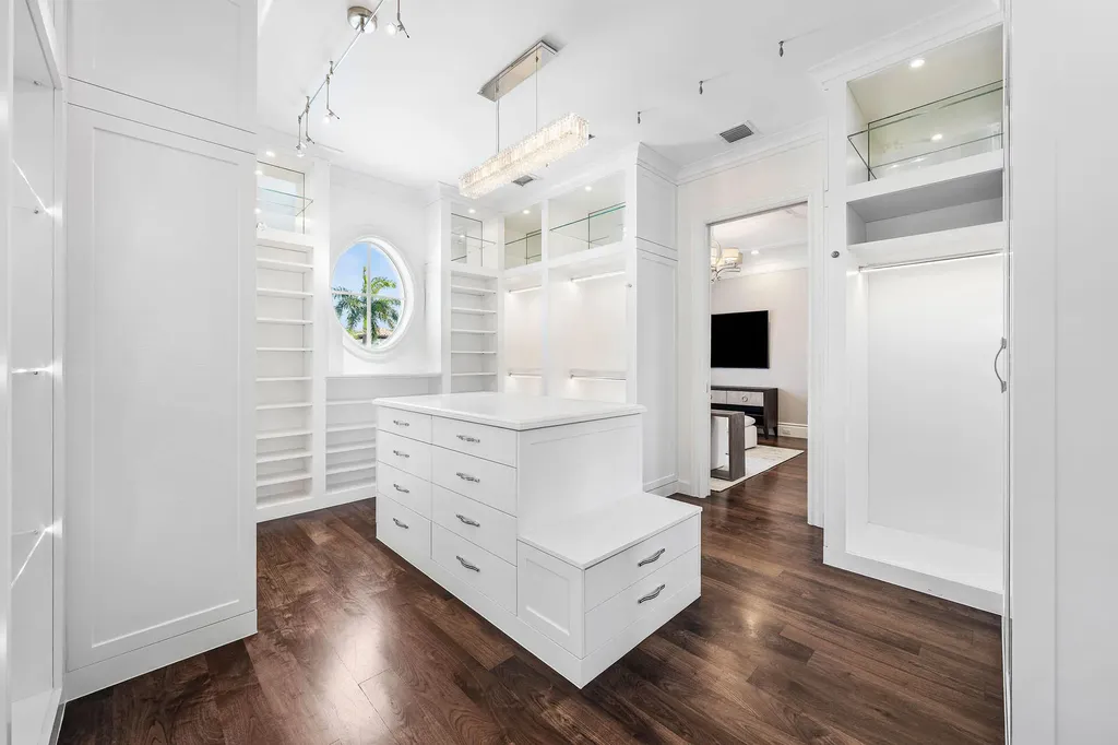 215 W Key Palm Road Boca Raton FL 33432