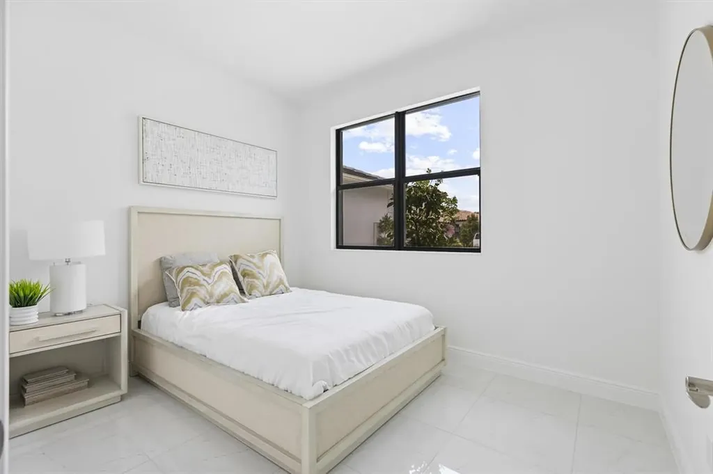 4931 Rivo Alto Circle Westlake FL 33470