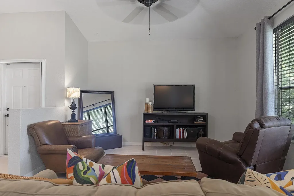 2901 E Aragon Boulevard Sunrise FL 33313