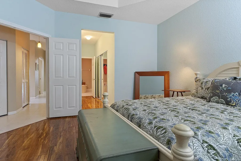 2901 E Aragon Boulevard Sunrise FL 33313