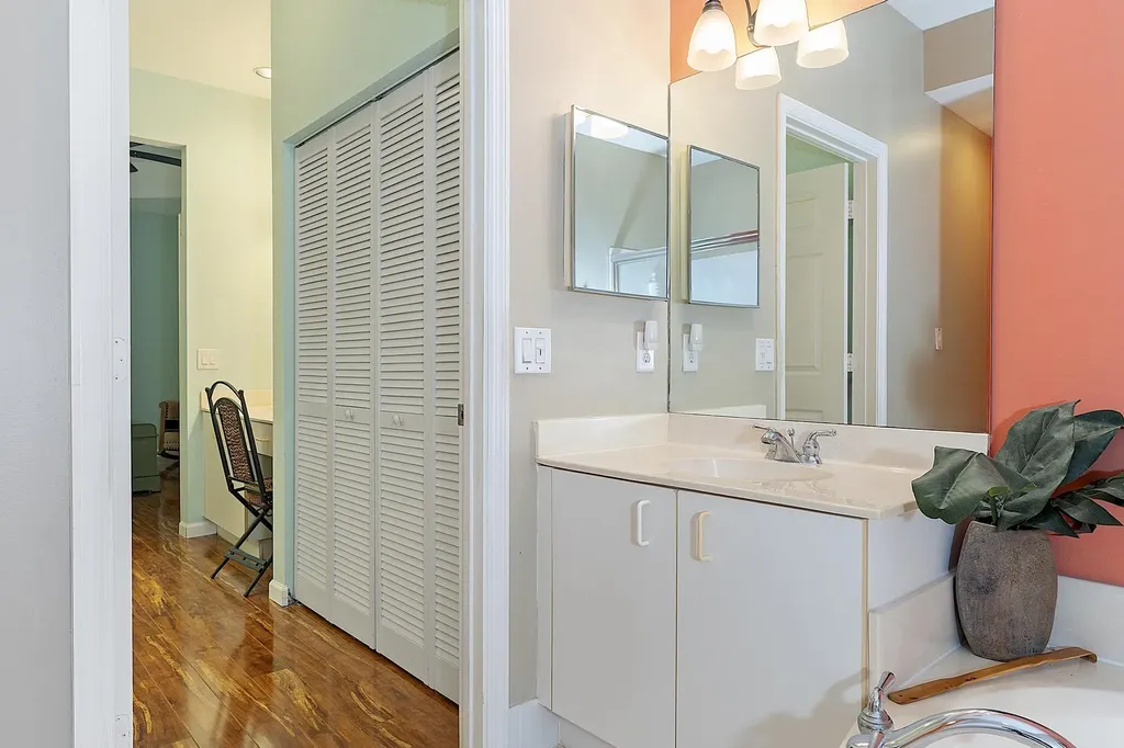 2901 E Aragon Boulevard Sunrise FL 33313