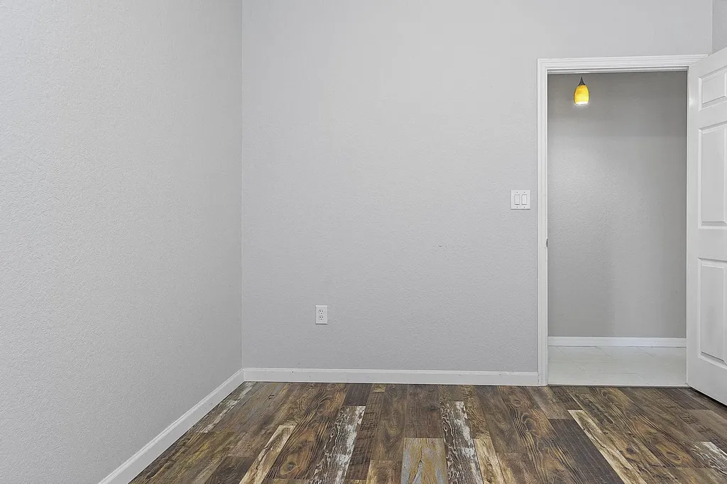 2901 E Aragon Boulevard Sunrise FL 33313