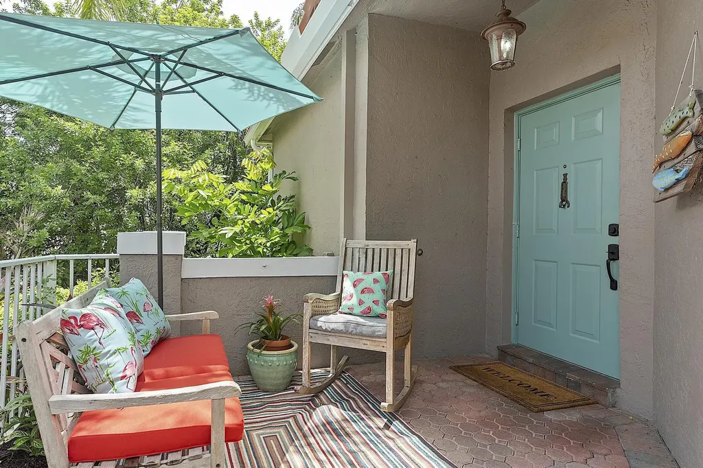2901 E Aragon Boulevard Sunrise FL 33313