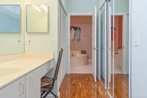 2901 E Aragon Boulevard Sunrise FL 33313
