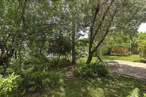 2901 E Aragon Boulevard Sunrise FL 33313