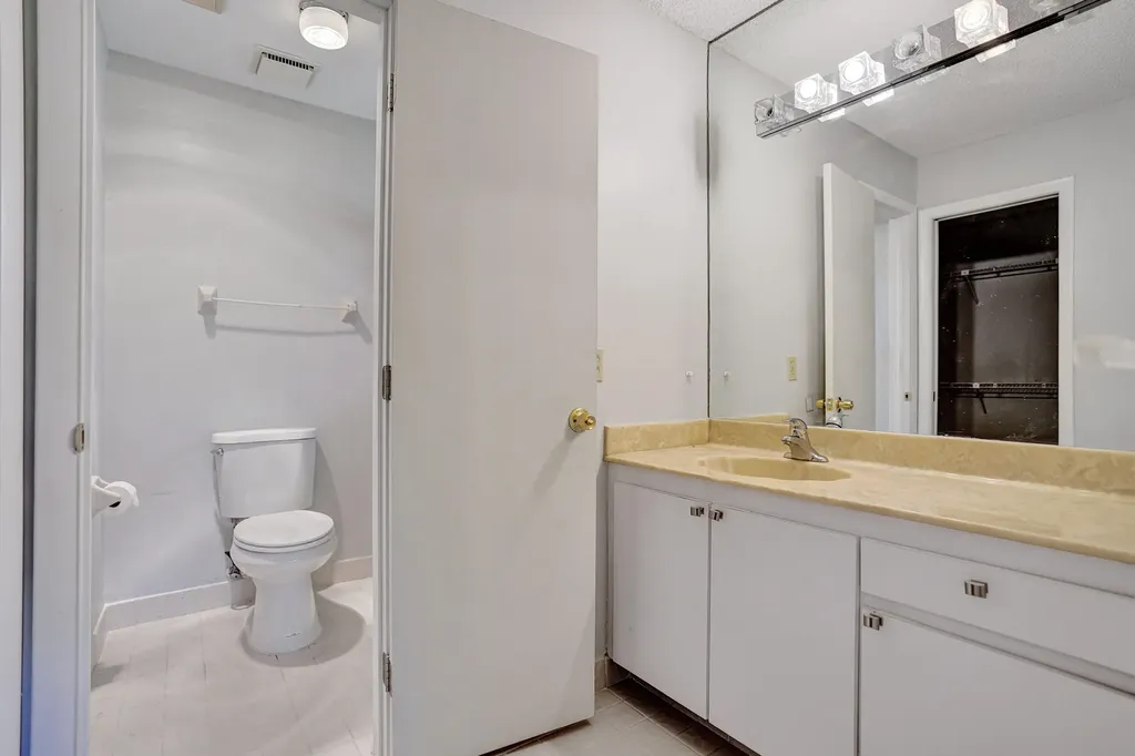 738 NW 24th Avenue Delray Beach FL 33445