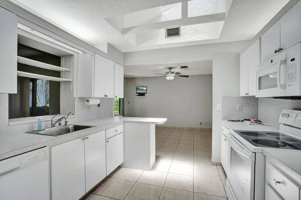 738 NW 24th Avenue Delray Beach FL 33445
