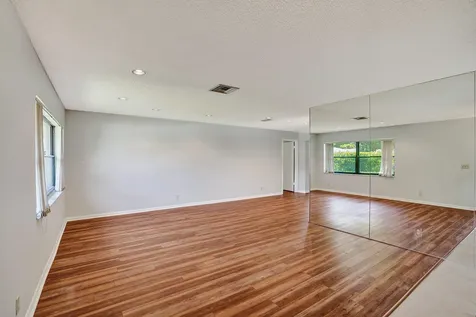 738 NW 24th Avenue Delray Beach FL 33445
