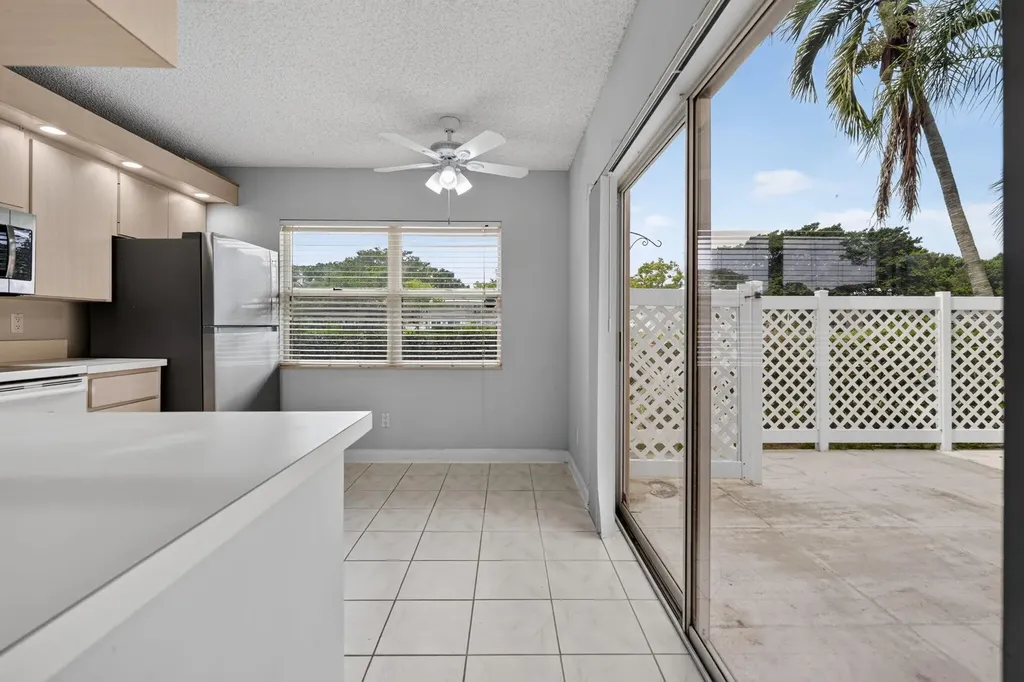 1908 Hartford Court S West Palm Beach FL 33409