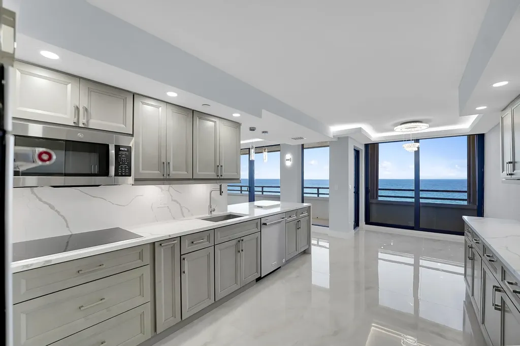 3560 S Ocean Boulevard South Palm Beach FL 33480