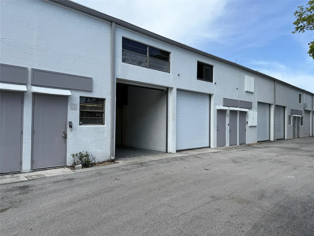 1769 Blount Road Pompano Beach FL 33069