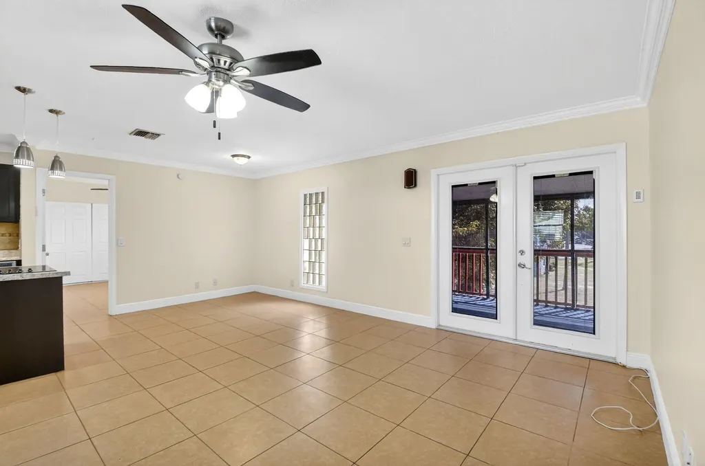 18 Crossings Circle Boynton Beach FL 33435