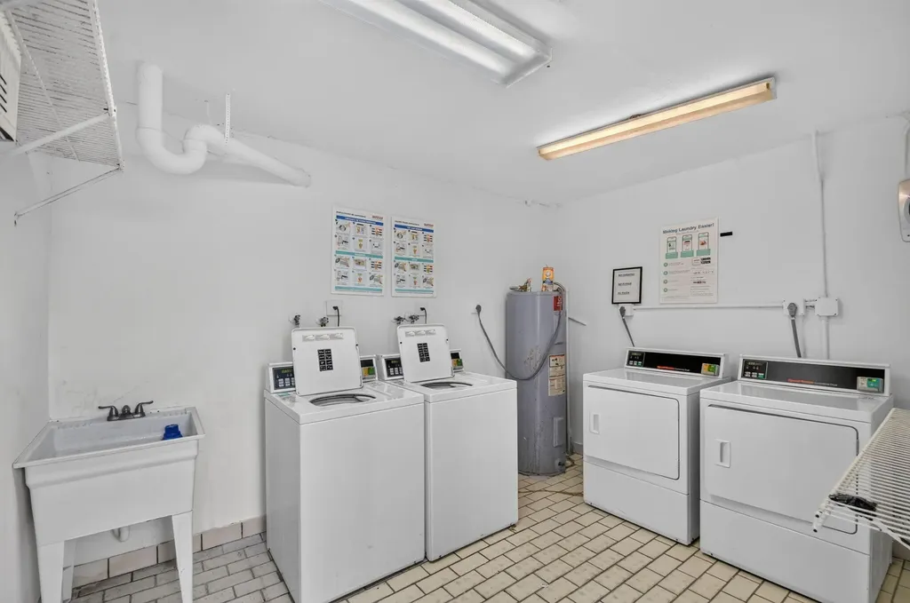 2101 W Woolbright Road Boynton Beach FL 33426