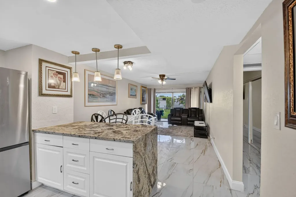 2101 W Woolbright Road Boynton Beach FL 33426