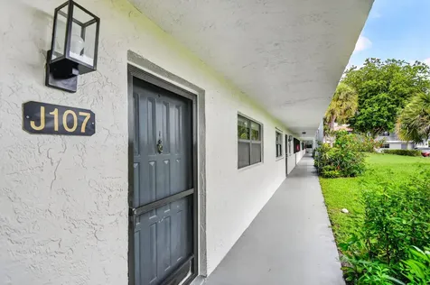 2101 W Woolbright Road Boynton Beach FL 33426
