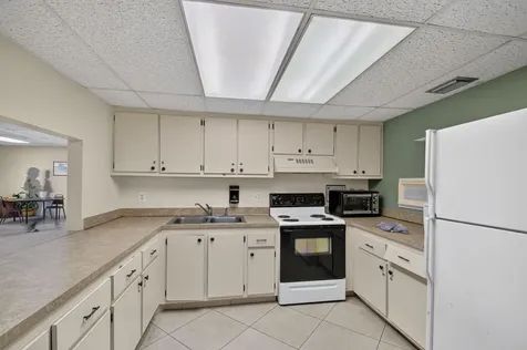 2101 W Woolbright Road Boynton Beach FL 33426