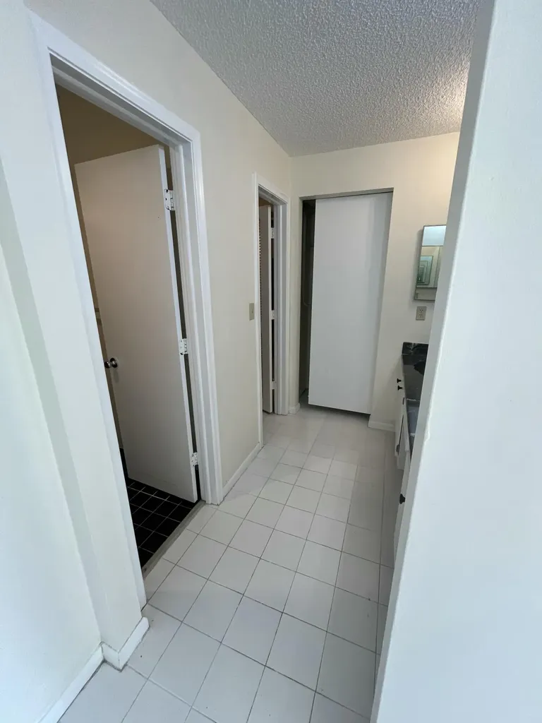 4804 Mango Drive Tamarac FL 33319