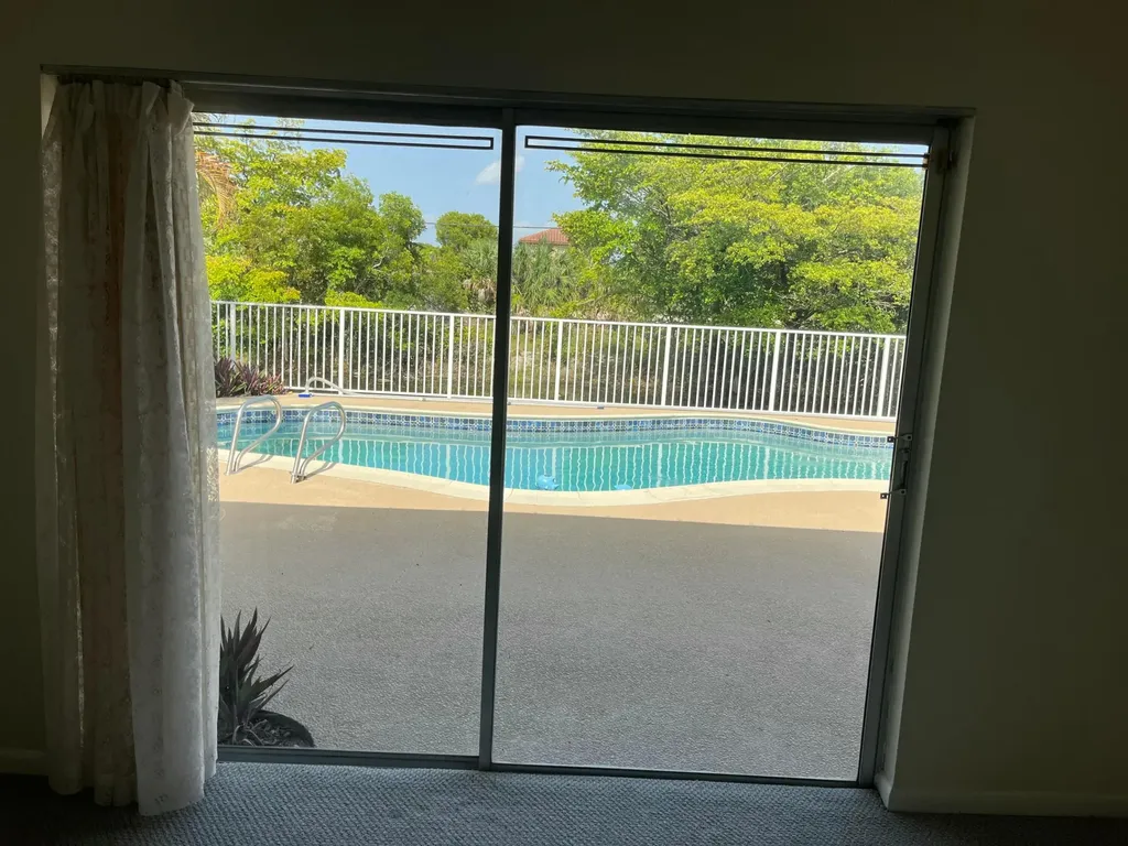 4804 Mango Drive Tamarac FL 33319