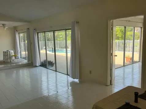 4804 Mango Drive Tamarac FL 33319
