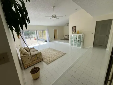 4804 Mango Drive Tamarac FL 33319