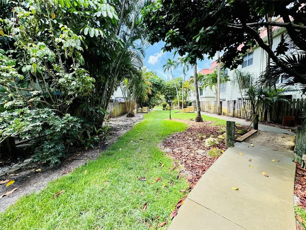 805 W Oakland Park Boulevard Wilton Manors FL 33311