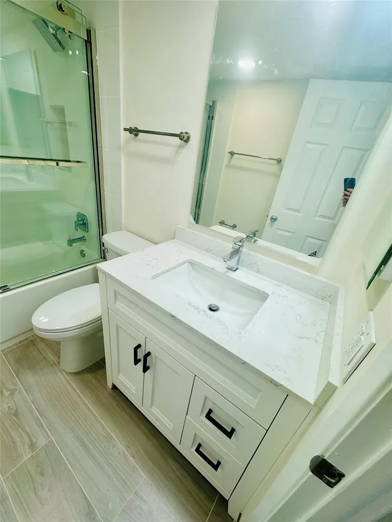 805 W Oakland Park Boulevard Wilton Manors FL 33311