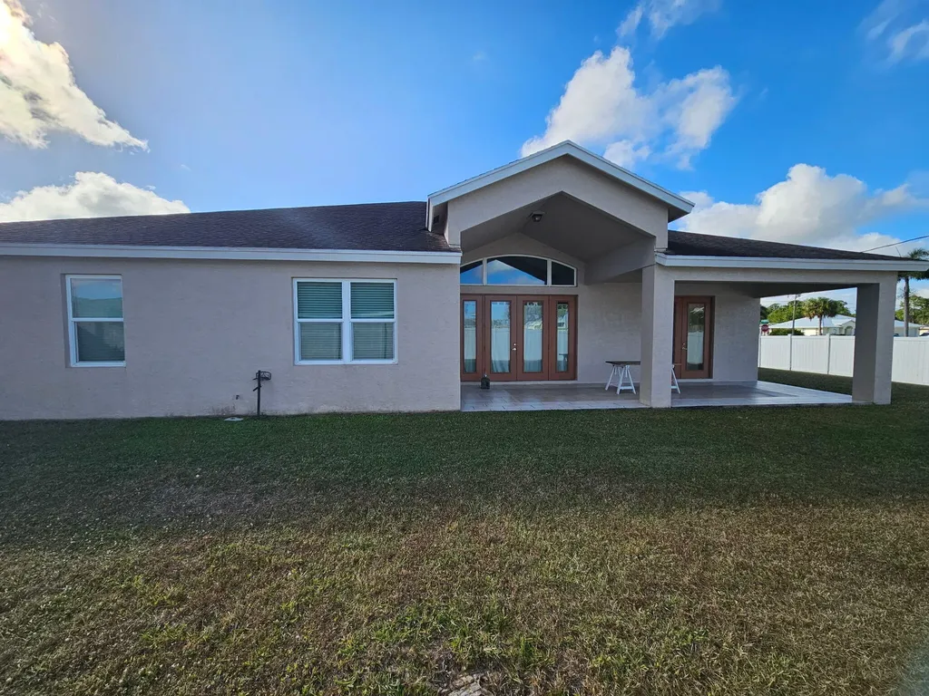 5768 NW Zenith Drive Port St Lucie FL 34986