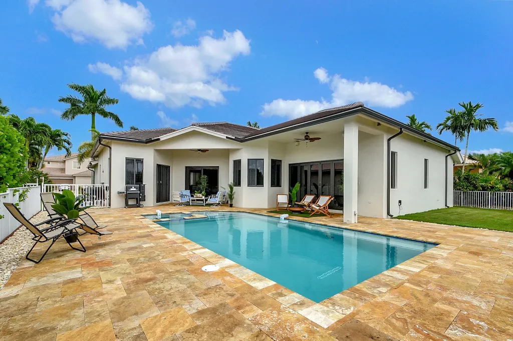 11618 Manatee Bay Lane Wellington FL 33449