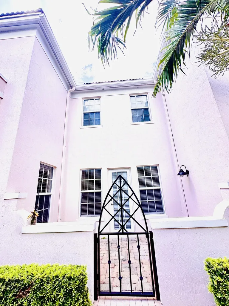 8296 NW 9th Avenue Boca Raton FL 33487