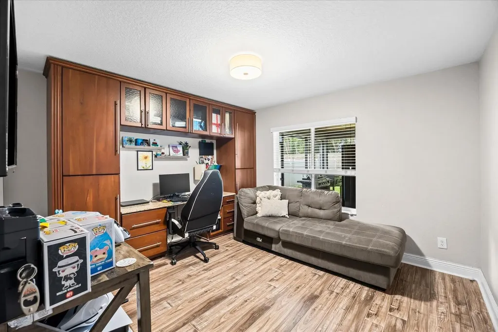1982 SW Jamesport Drive SW Port St Lucie FL 34953